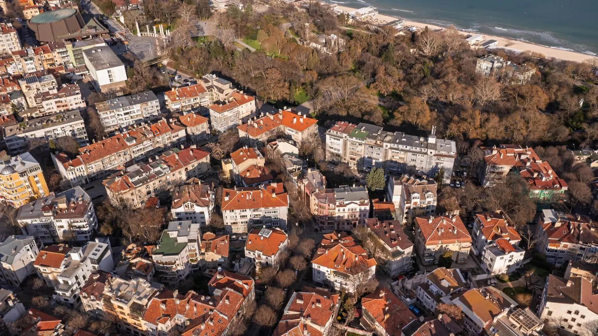Apartment Central Studios With Patio Close To Sea Varna